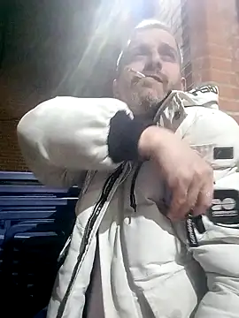 Snapshot of maxbigol chatting on 18, 12, 2024 maxbigol online show from 18, 12, 2024