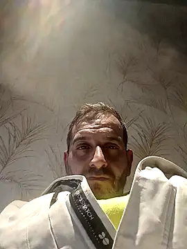 Snapshot of maxbigol chatting on 22, 12, 2024 maxbigol online show from 22, 12, 2024