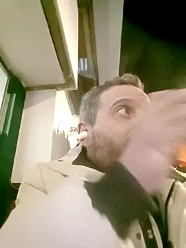 Snapshot of maxbigol chatting on 2, 1, 2025 maxbigol online show from 2, 1, 2025