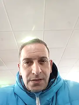 Snapshot of maxbigol chatting on 23, 1, 2025 maxbigol online show from 23, 1, 2025