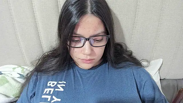 Snapshot of roniewester chatting on 27, 2, 2025 roniewester online show from 27, 2, 2025