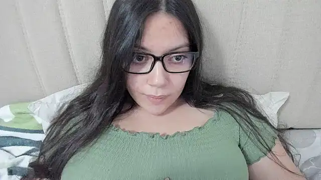 Snapshot of roniewester chatting on 16, 3, 2025 roniewester online show from 16, 3, 2025