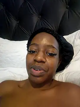 Sexynaughty Gal online show from 13, 10, 2025