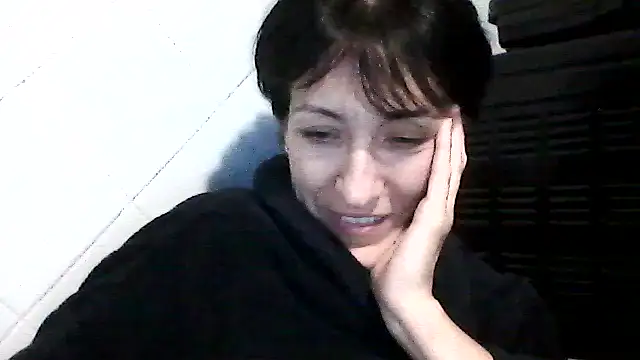 SunnyAmorre online show from 18, 10, 2025