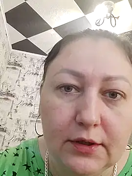 Rini333 online show from 5, 3, 2025