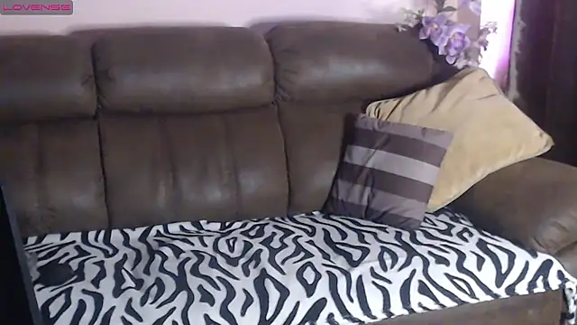 NaughtyHornyJenny online show from 20, 1, 2025