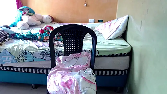 Snapshot of yulieth_bbw chatting on 4, 2, 2026 yulieth bbw online show from 4, 2, 2026