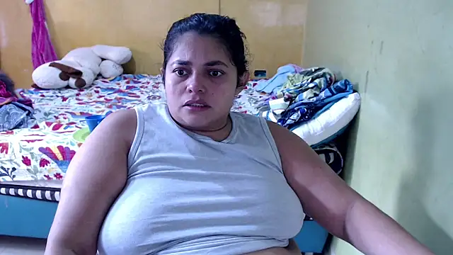 Snapshot of yulieth_bbw chatting on 4, 3, 2026 yulieth bbw online show from 4, 3, 2026