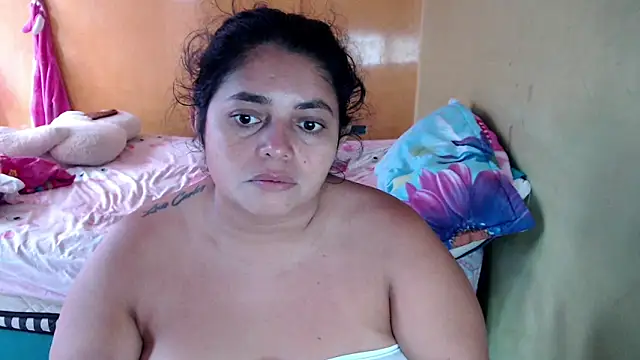 Snapshot of yulieth_bbw chatting on 19, 3, 2026 yulieth bbw online show from 19, 3, 2026
