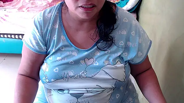 Snapshot of yulieth_bbw chatting on 21, 3, 2026 yulieth bbw online show from 21, 3, 2026