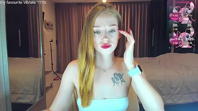 Hot Mia  online show from 6, 11, 2025