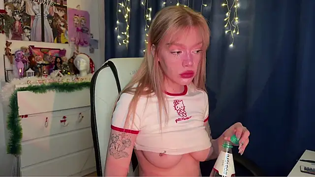 boobsybootie online show from 1, 1, 2025