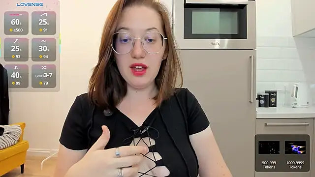 Snapshot of Charmy_Gracy chatting on 20, 7, 2026 Charmy Gracy online show from 20, 7, 2026