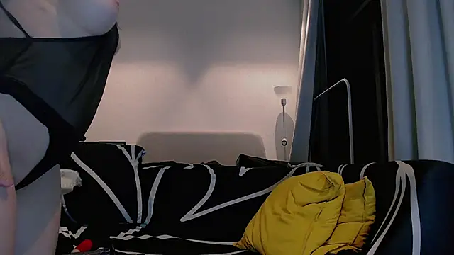 Snapshot of BlakeBexley chatting on 14, 10, 2025 BlakeBexley online show from 14, 10, 2025