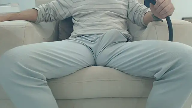 Snapshot of masterxmonster chatting on 21, 12, 2025 masterxmonster online show from 21, 12, 2025