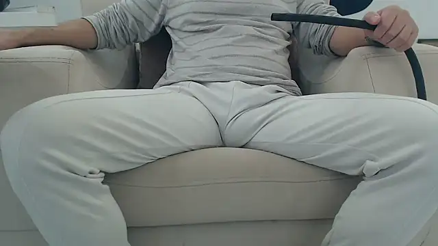 Snapshot of masterxmonster chatting on 8, 1, 2026 masterxmonster online show from 8, 1, 2026