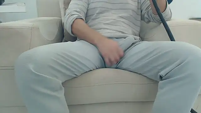 Snapshot of masterxmonster chatting on 12, 1, 2026 masterxmonster online show from 12, 1, 2026