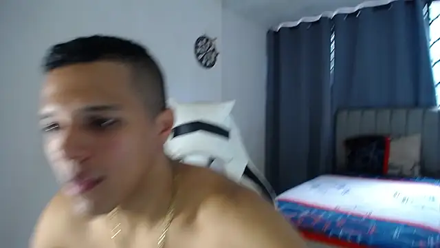 Snapshot of DavidAngell7 chatting on 30, 11, 2025 DavidAngell7 online show from 30, 11, 2025