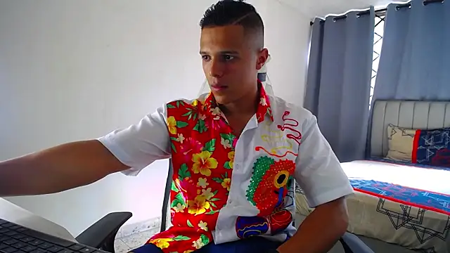 Snapshot of DavidAngell7 chatting on 14, 2, 2026 DavidAngell7 online show from 14, 2, 2026