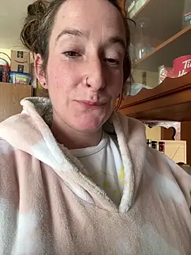 Mini And The Bear online show from 26, 2, 2026