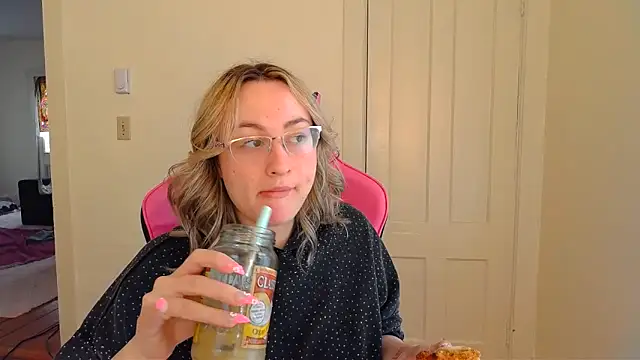 ashleyblaydex online show from 4, 4, 2026