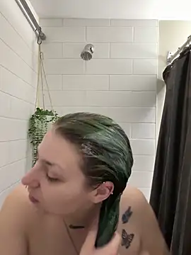 itsbabydashh online show from 14, 4, 2026