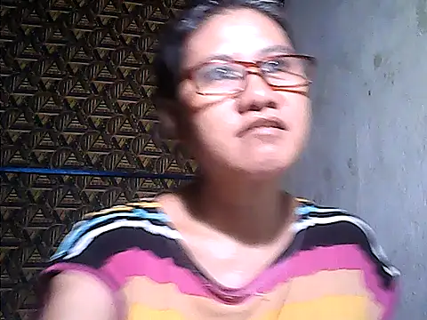 Snapshot of sweetsosie18 chatting on 18, 7, 2026 sweetsosie18 online show from 18, 7, 2026