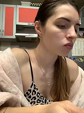 SeducingYoghourt online show from 6, 1, 2025