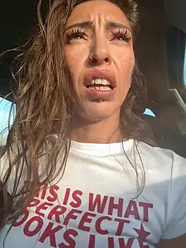 amanilouve online show from 22, 2, 2026