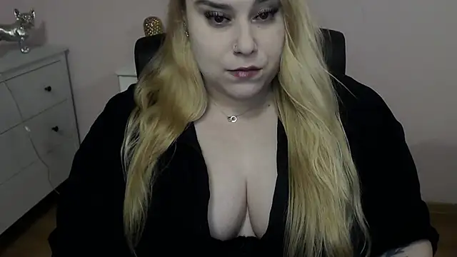 Snapshot of XgloryHAILEY chatting on 7, 7, 2026 XgloryHAILEY online show from 7, 7, 2026