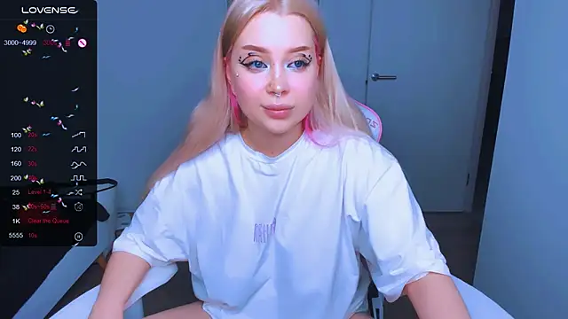 MonaLauu online show from 11, 3, 2025