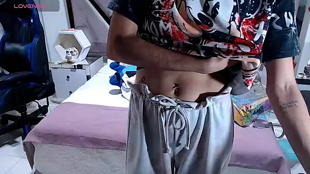 Snapshot of lady_Ary_xx chatting on 30, 12, 2024 lady Ary xx online show from 30, 12, 2024