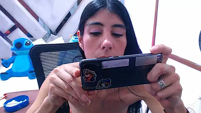 Snapshot of lady_Ary_xx chatting on 14, 3, 2025 lady Ary xx online show from 14, 3, 2025