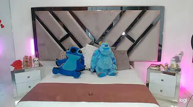 Snapshot of lady_Ary_xx chatting on 15, 3, 2025 lady Ary xx online show from 15, 3, 2025