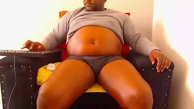 Snapshot of zuluboyxx chatting on 23, 7, 2026 zuluboyxx online show from 23, 7, 2026