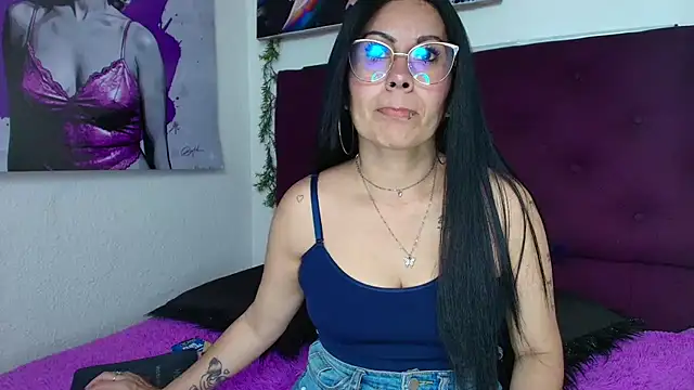 Tania mature online show from 18, 7, 2026