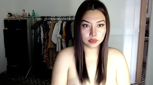 urqueendominant online show from 8, 2, 2025