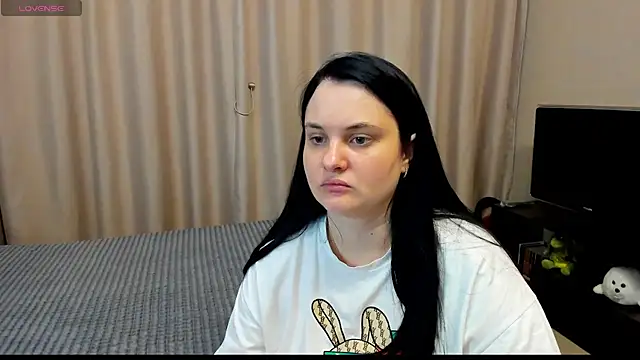 Snapshot of AlanaBrox chatting on 17, 5, 2026 AlanaBrox online show from 17, 5, 2026