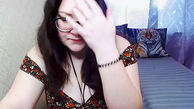 Sindy Jeniceee online show from 12, 2, 2026