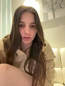 DoriDeluxe66 online show from 21, 2, 2025