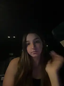 DoriDeluxe66 online show from 8, 9, 2025