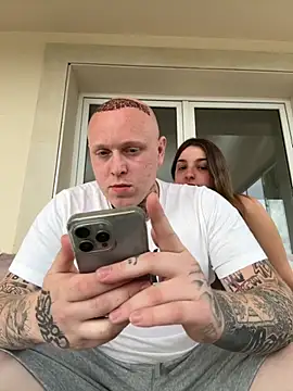 DoriDeluxe66 online show from 10, 10, 2025