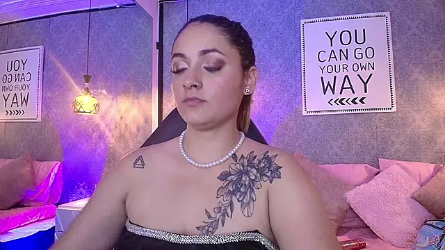 Emiily W online show from 7, 2, 2025