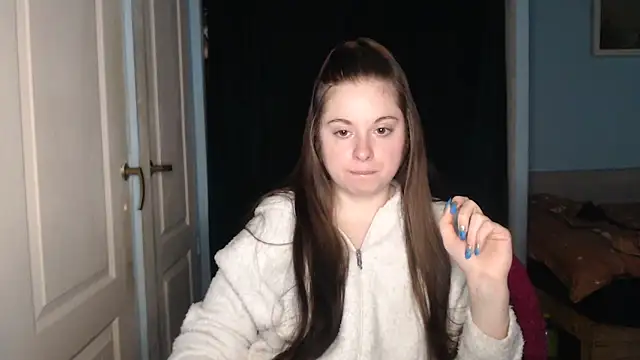 Snapshot of ryhhnnagold99 chatting on 6, 3, 2026 ryhhnnagold99 online show from 6, 3, 2026