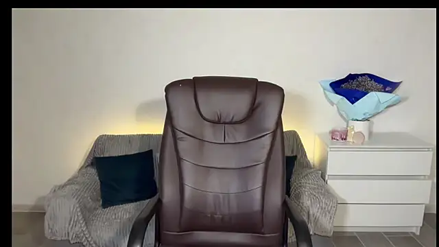 EvaMaddison online show from 15, 3, 2026