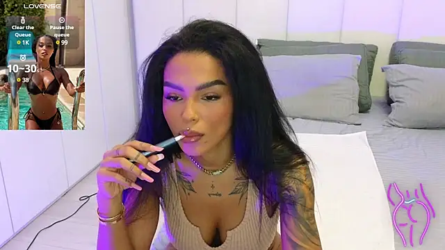 Snapshot of KimiBrown chatting on 11, 2, 2025 KimiBrown online show from 11, 2, 2025