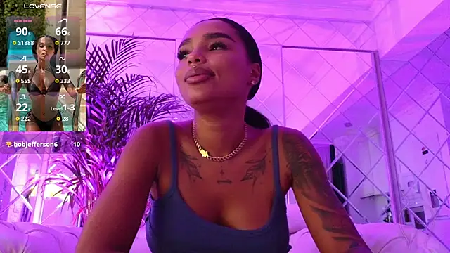 Snapshot of KimiBrown chatting on 13, 9, 2025 KimiBrown online show from 13, 9, 2025