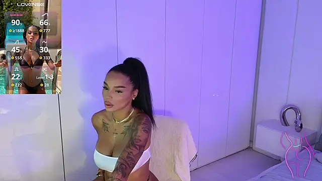 Snapshot of KimiBrown chatting on 29, 9, 2025 KimiBrown online show from 29, 9, 2025