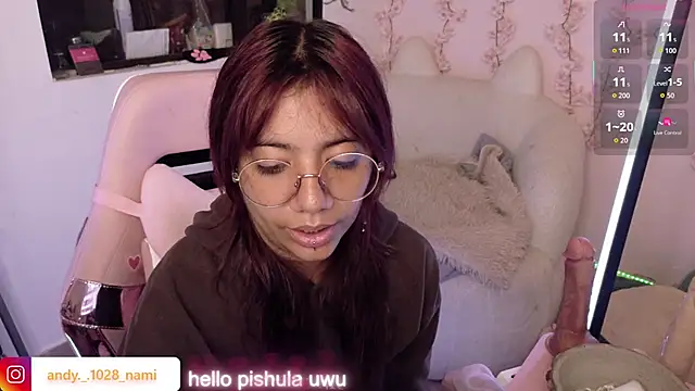 Snapshot of Nami_usagi chatting on 1, 5, 2026 Nami usagi online show from 1, 5, 2026