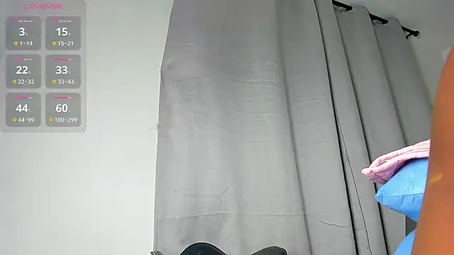 caroline tovar online show from 4, 4, 2026